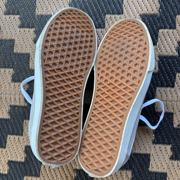 Vans Women's Sneakers - Picture 6 of 6